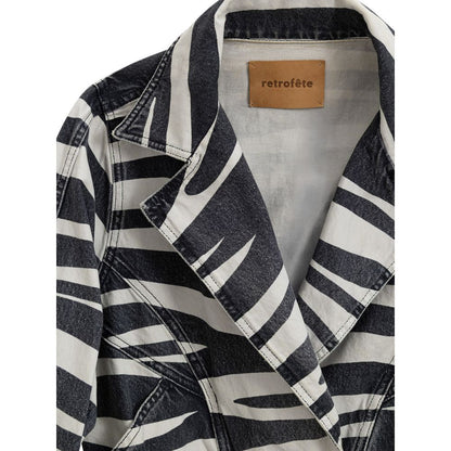 Blazer by Retrofête for unisex in denim cotton black & white features an sartorial silhouette, showcasing a sophisticated and sartorial for a truly sartorial finish.
