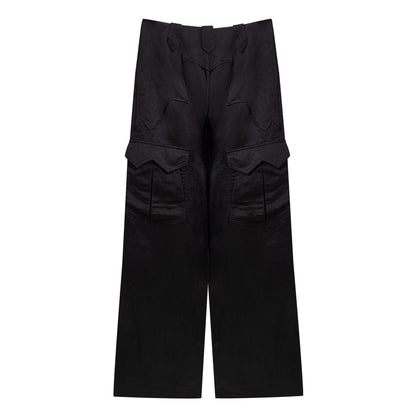 Cargo Pants by Tom Ford for women in linen & viscose black features a sartorial silhouette, showcasing a sophisticated relaxed-fit & wide with a refined long and elegant .