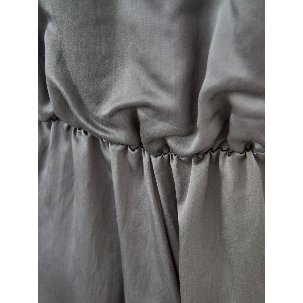 Dress by Lardini for women in cotton & silk gray features an eye catching silhouette with a sophisticated v-neck neckline, elegant , and a refined for a eye catching aesthetic.