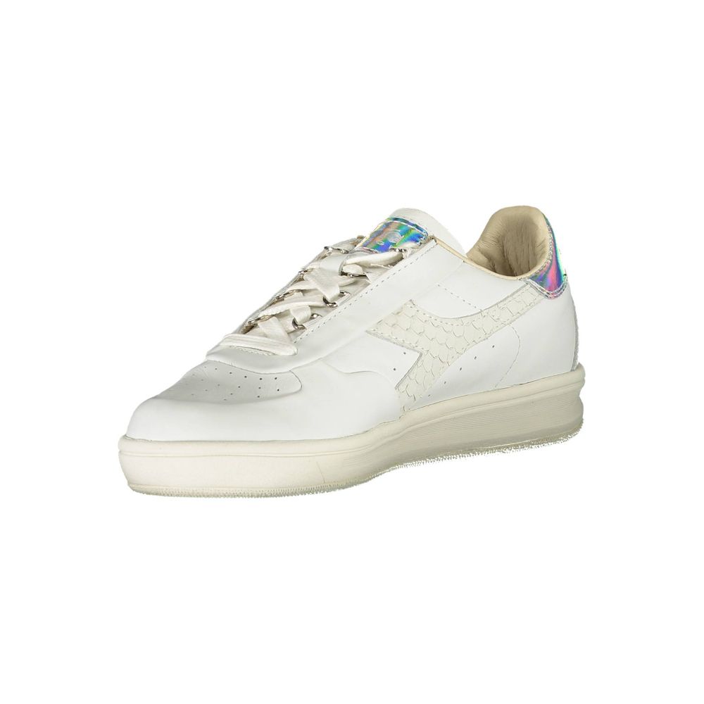 Sneakers by Diadora for women in fabric white features an sumptuous silhouette, showcasing the premium Women's Fashion Fabric Sneakers in a sumptuous fashion style that offers a sumptuous finish for refined style.