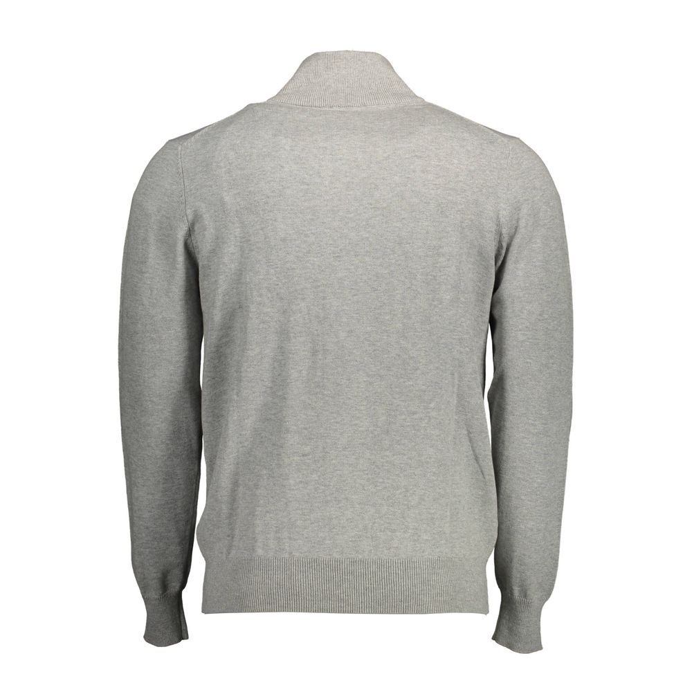 Sweater by North Sails for men in cotton gray & natural showcases an masterful silhouette, artfully detailed with a masterful and for a sophisticated, premium finish.