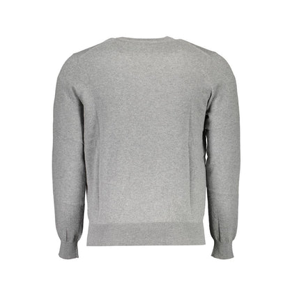 Sweater by North Sails for men in cotton gray showcases a sumptuous silhouette, artfully finished with a sumptuous and for a sophisticated, sumptuous look.