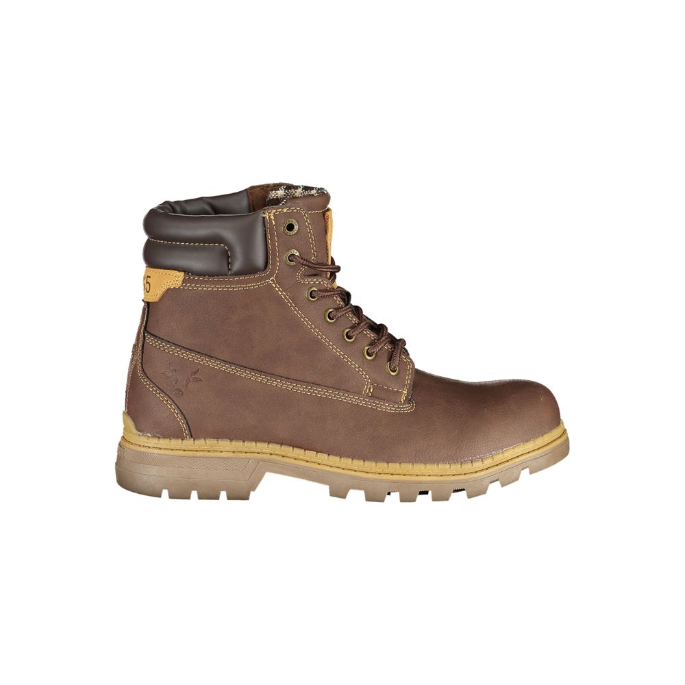 Boots by Carrera for women in polyester brown features an high-performance silhouette, showcasing the sophisticated design of the Women's Polyester Boots with a and a refined .
