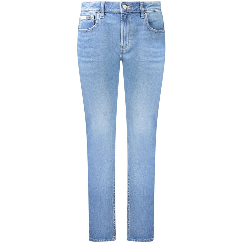 Jeans by Calvin Klein for women in cotton blue features an refined tailoring silhouette, showcasing a premium slim with a mid rise and long cut for a refined tailoring look.