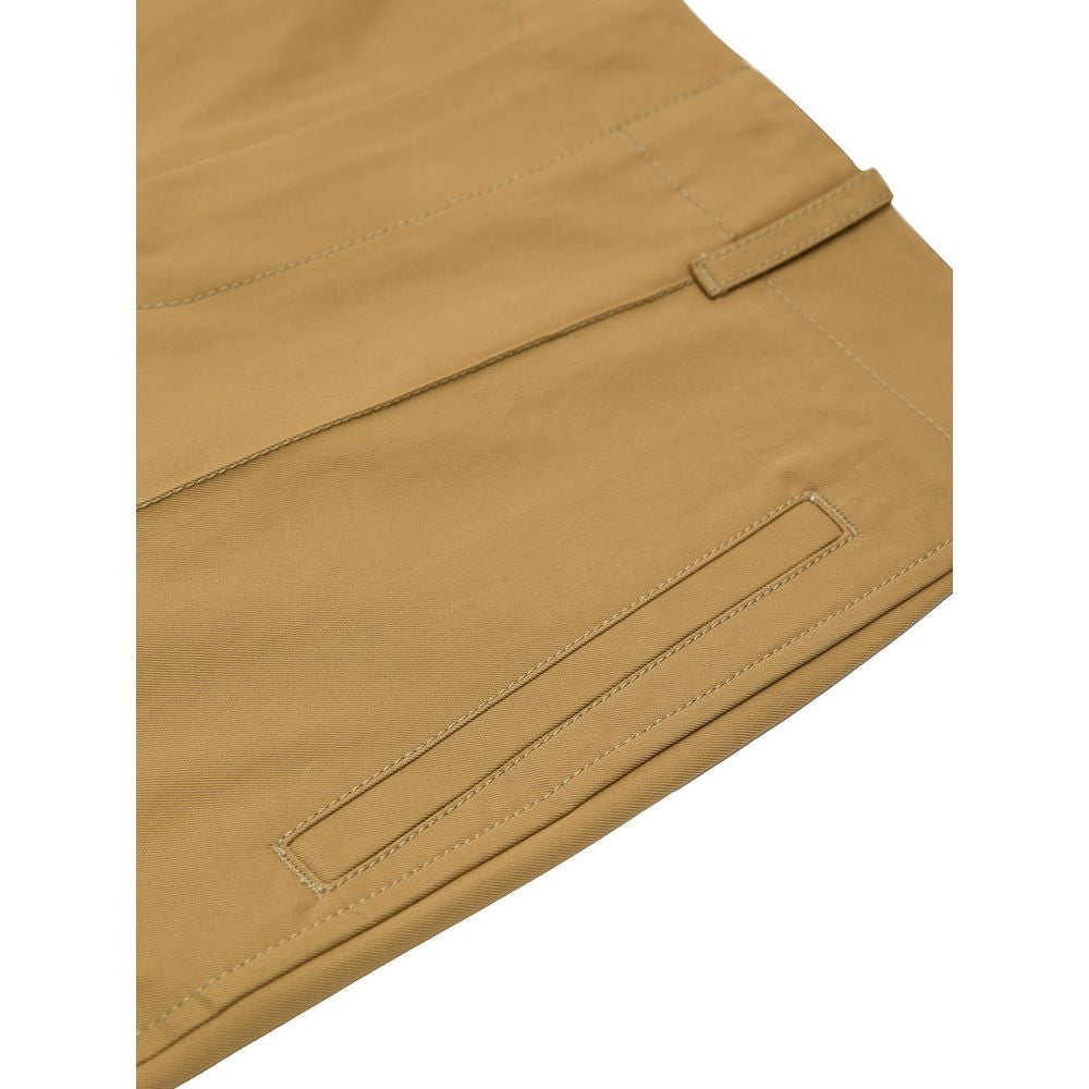 Trousers by Bottega Veneta for women in cotton twill beige presents a perennial silhouette, meticulously tailored with a cut, long finish, and an elegant high rise.