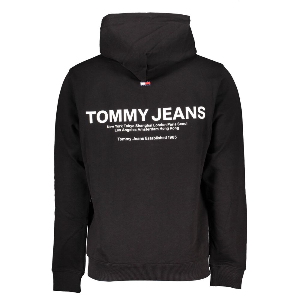 Hooded Sweatshirt Hoodie by Tommy Hilfiger for men in cotton black & print features a edgy silhouette, detailed with a edgy and for a refined finish.