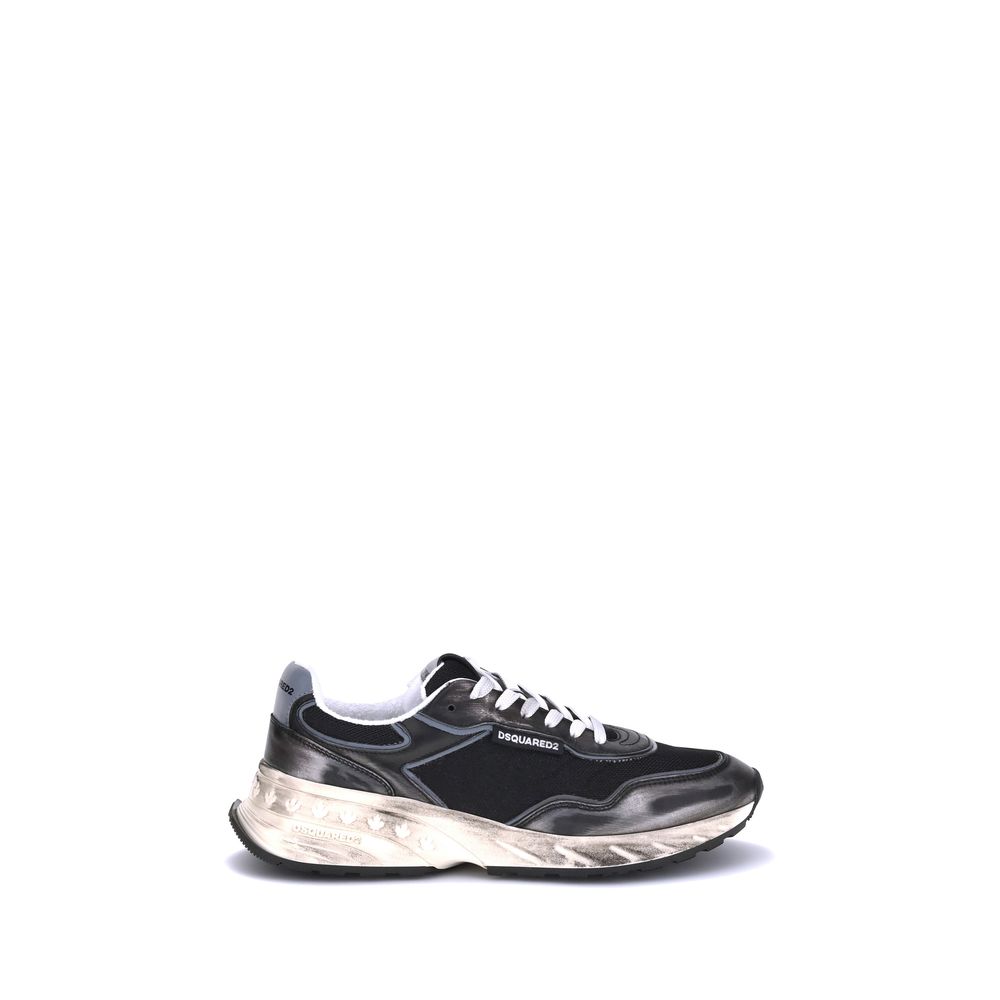 Athletic Sneakers by Dsquared² for men in bos taurus calf leather black & monogram features an exquisite silhouette, showcasing the premium athletic style of the Men's Athletic Bos Taurus Calf Leather Sneakers with an exquisite finish.