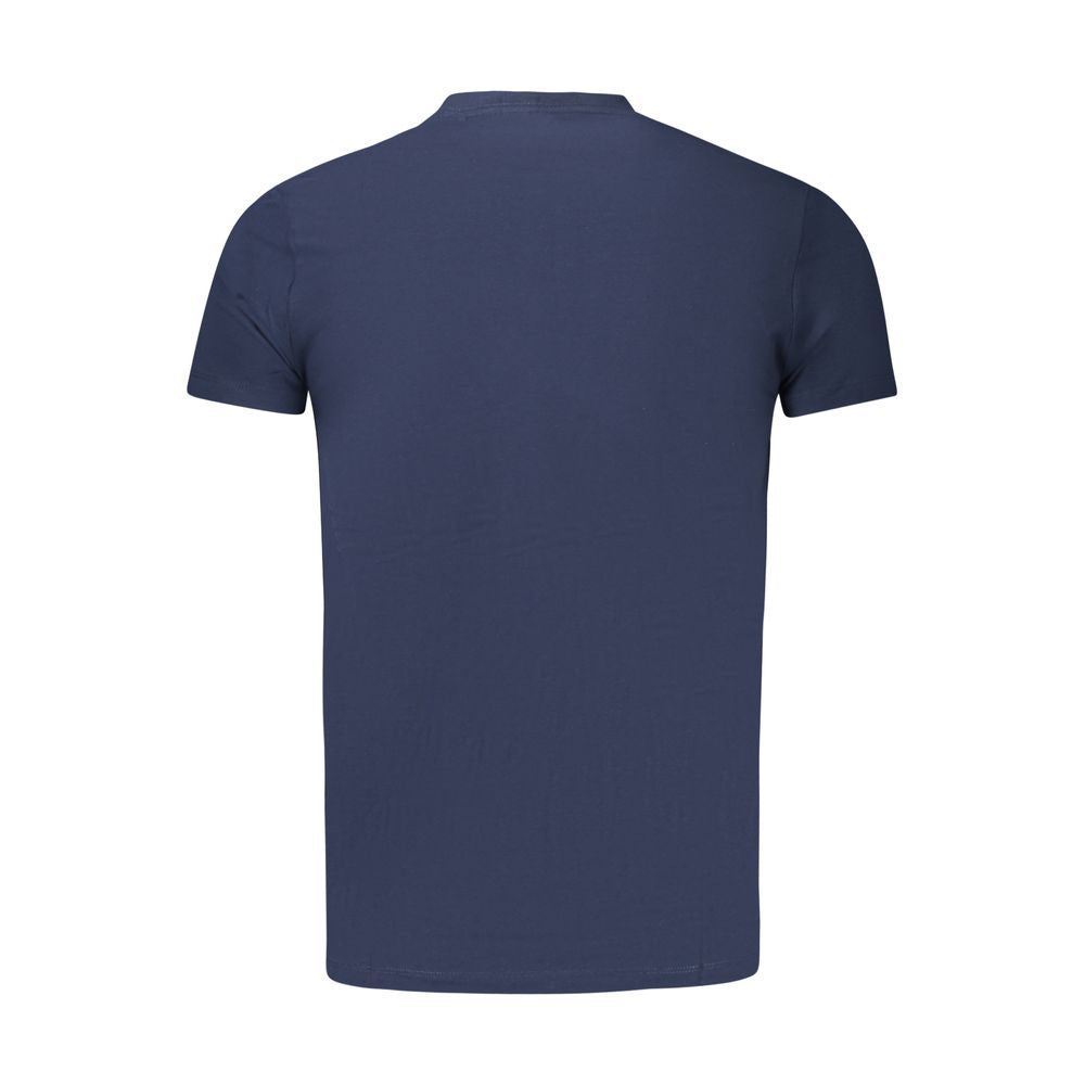 T-Shirt by Pepe Jeans for men in stretch cotton blue & print showcases a dramatic silhouette, elegantly detailed with a dramatic crew neckline and for a truly dramatic finish.