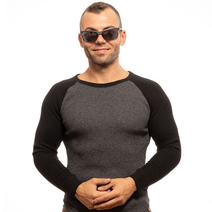 Sunglasses by Fila for men in and black presents a sumptuous silhouette, featuring black coloured frame and rectangle frame design with non-polarized category-3-dark-tint lens for a sumptuous look.