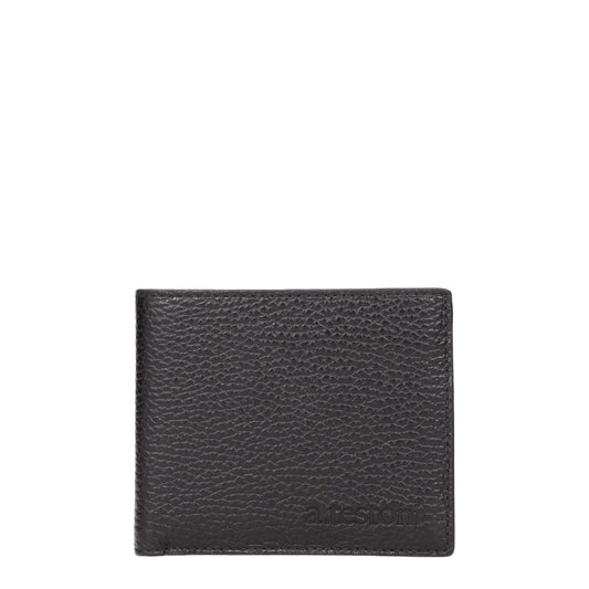 Cardholder Wallet by Testoni for men in leather black showcases a refined silhouette, artfully detailed with the signature style of the Leather Cardholder Wallet and functional card-organization coin-purse.