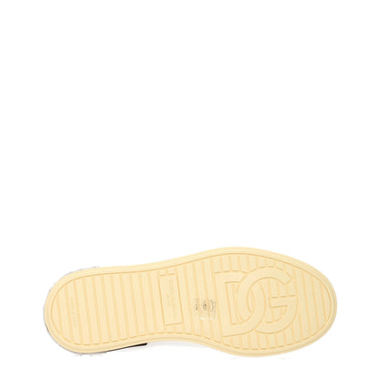 Sneakers by Dolce & Gabbana for men in leather & rubber black & white features an timeless silhouette from the Men's Low Top Leather & Rubber Sneakers collection, showcasing a signature low-top style with an timeless finish.