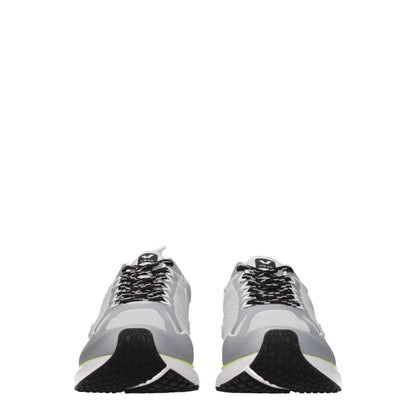 Sneakers by Veja for men in rubber & fabric gray & light-grey features an versatile design from the Men's Fashion Rubber & Fabric Sneakers collection, highlighting a versatile fashion style for a premium, high-fashion look.