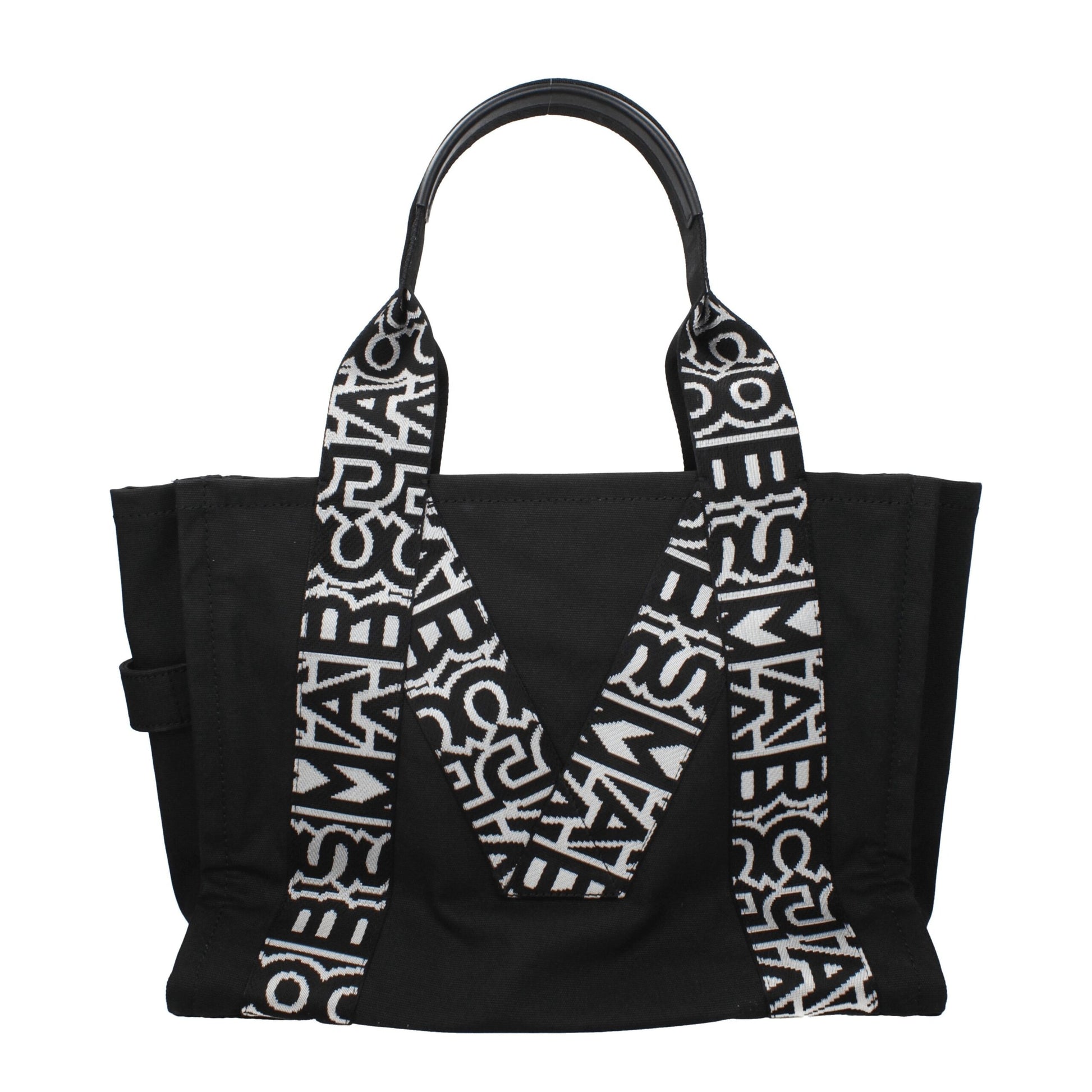 Large Shoulder Bag by Marc Jacobs for women in leather black features a effortless sophistication silhouette, secured by a zipper with ample internal-pockets and versatile shoulder-strap & handle for a effortless sophistication finish.