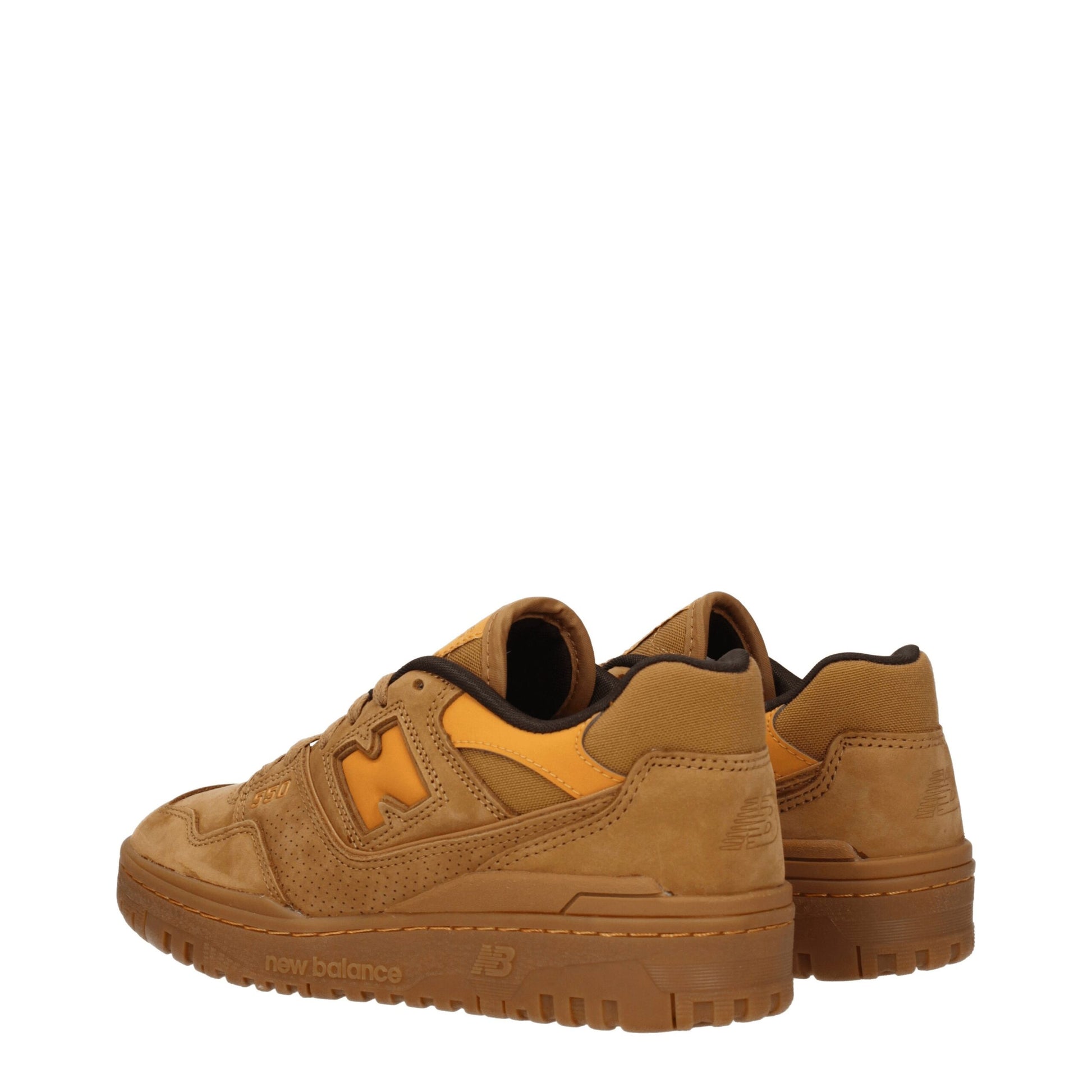 Sneakers by New Balance for men in suede leather & rubber brown features an timeless silhouette from the Men's Casual Suede Leather & Rubber Sneakers collection, showcasing a signature casual style with an timeless finish.