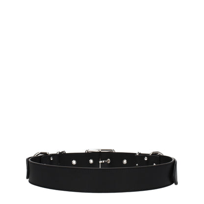 Belt by Moschino for women in leather black & silver features an distinguished design, perfectly showcasing the sophisticated craftsmanship of this distinguished Leather Belt.