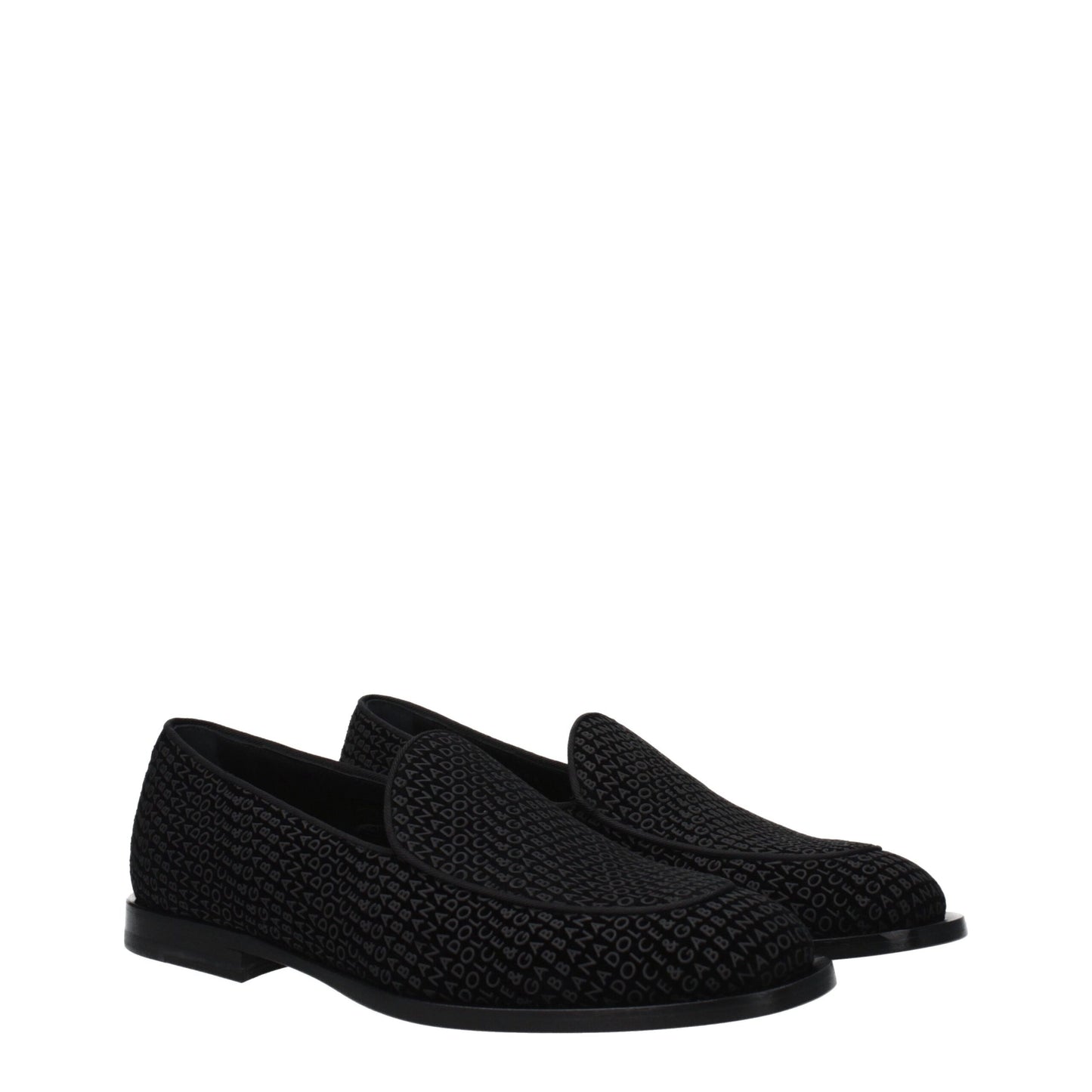 This Flat Loafer Slip-On Shoes by Dolce & Gabbana for men in leather & velvet black features an exquisite silhouette from the Men's Leather & Velvet Flat Loafer Slip-On Shoes collection, defined by a sophisticated flat and elegant round toe style.