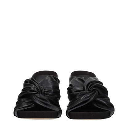 Mid-Heel Sandals by Stella McCartney for women in leather black features an exquisite silhouette, showcasing the exquisite Women's Leather Mid-Heel Sandals with a 7-cm-heel mid-heel and open toe style.
