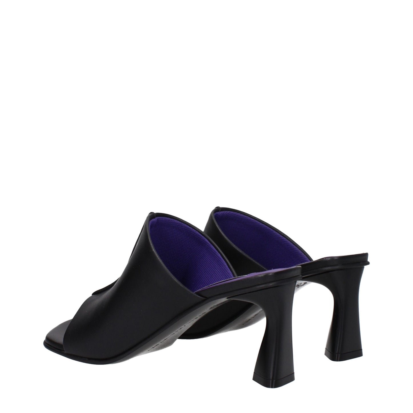 Mid-Heel Sandals by Stella McCartney for women in leather black features an statuesque Women's Leather Mid-Heel Sandals silhouette with a refined 7-5-cm-heel mid-heel and elegant open toe style.