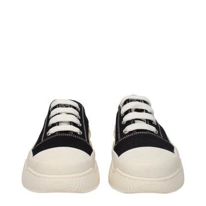 Sneakers by Stella McCartney for women in rubber & fabric black features an fashionable silhouette, showcasing the premium Women's Fashion Rubber & Fabric Sneakers in a fashionable fashion style that offers a fashionable finish for refined style.