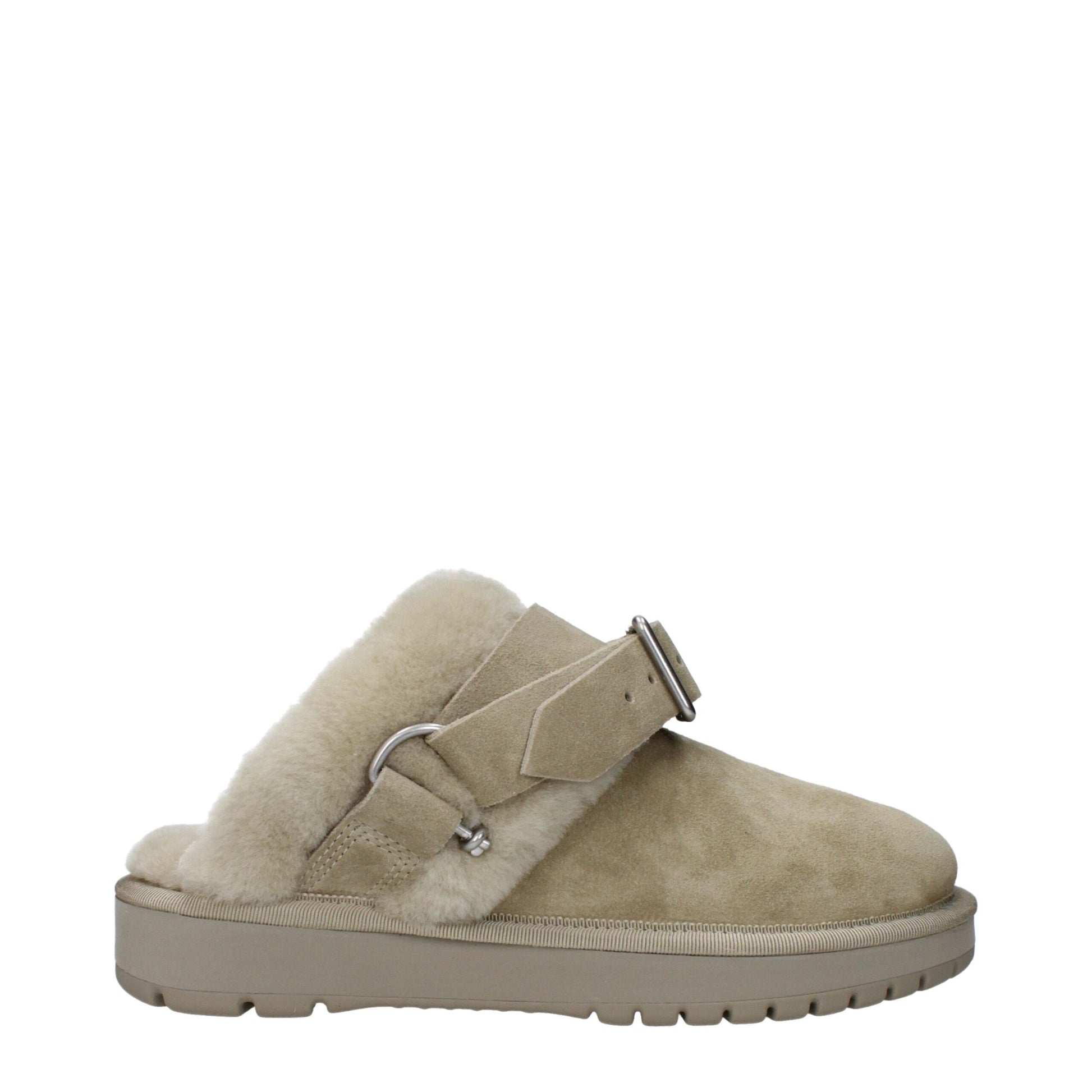 Flat Clogs Sandals by Burberry for women in suede leather & fur and green presents a captivating silhouette, showcasing the signature style of the Hunter Women's Suede Leather & Fur Flat Clogs Sandals with a captivating flat and captivating round toe style.