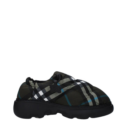 This Mid-Heel Loafer Slip-On Shoes by Burberry for women in rubber & fabric green & print features an exquisite silhouette from the Women's Rubber & Fabric Mid-Heel Loafer Slip-On Shoes collection, defined by a sophisticated 5-cm-heel mid-heel and elegant round toe style.