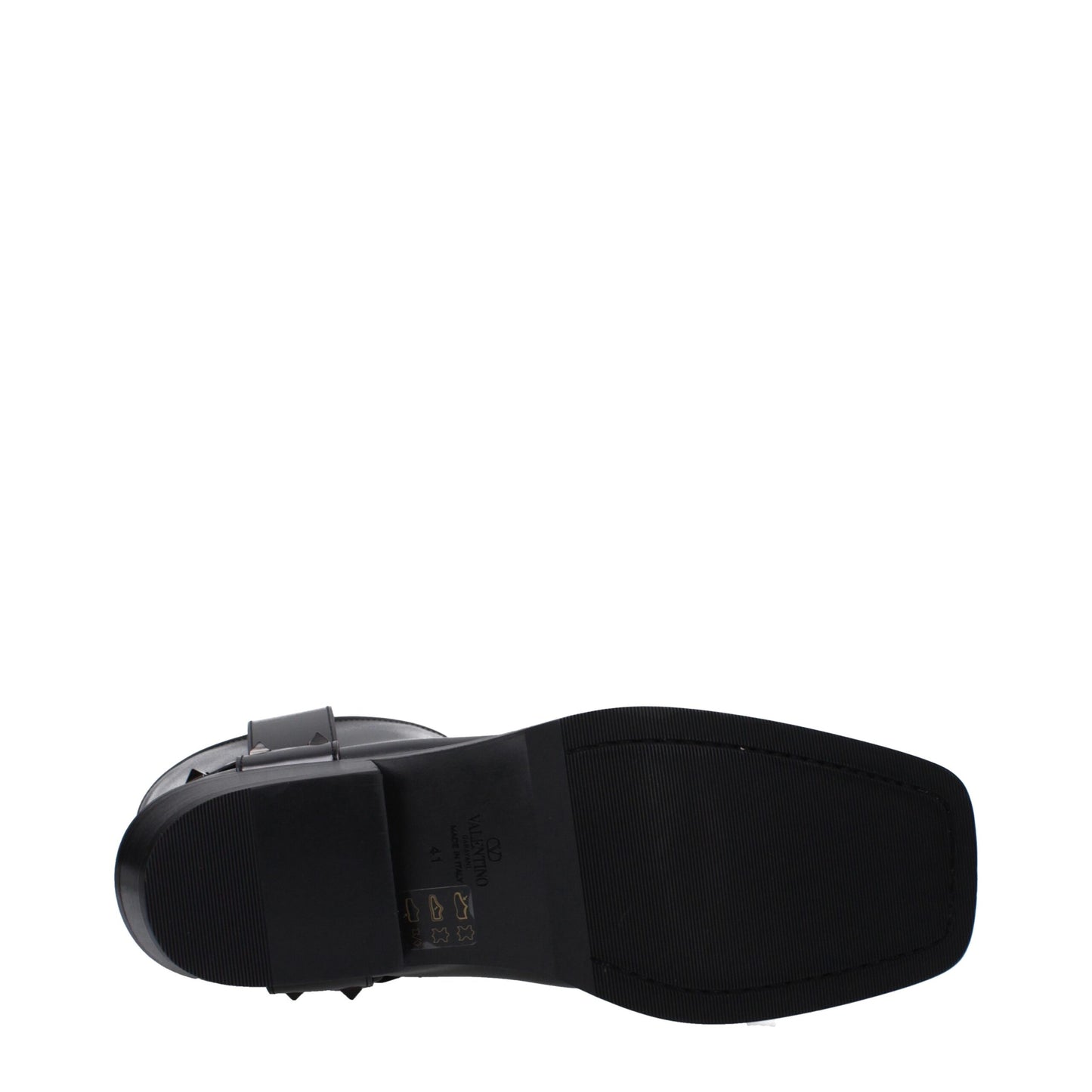 Mid-Heel Ankle Boots by Valentino Garavani for women in leather black features an enchanting design from the Women's Leather Mid-Heel Ankle Boots collection, highlighting a enchanting 4-5-cm-heel mid-heel and square toe style for a refined look.