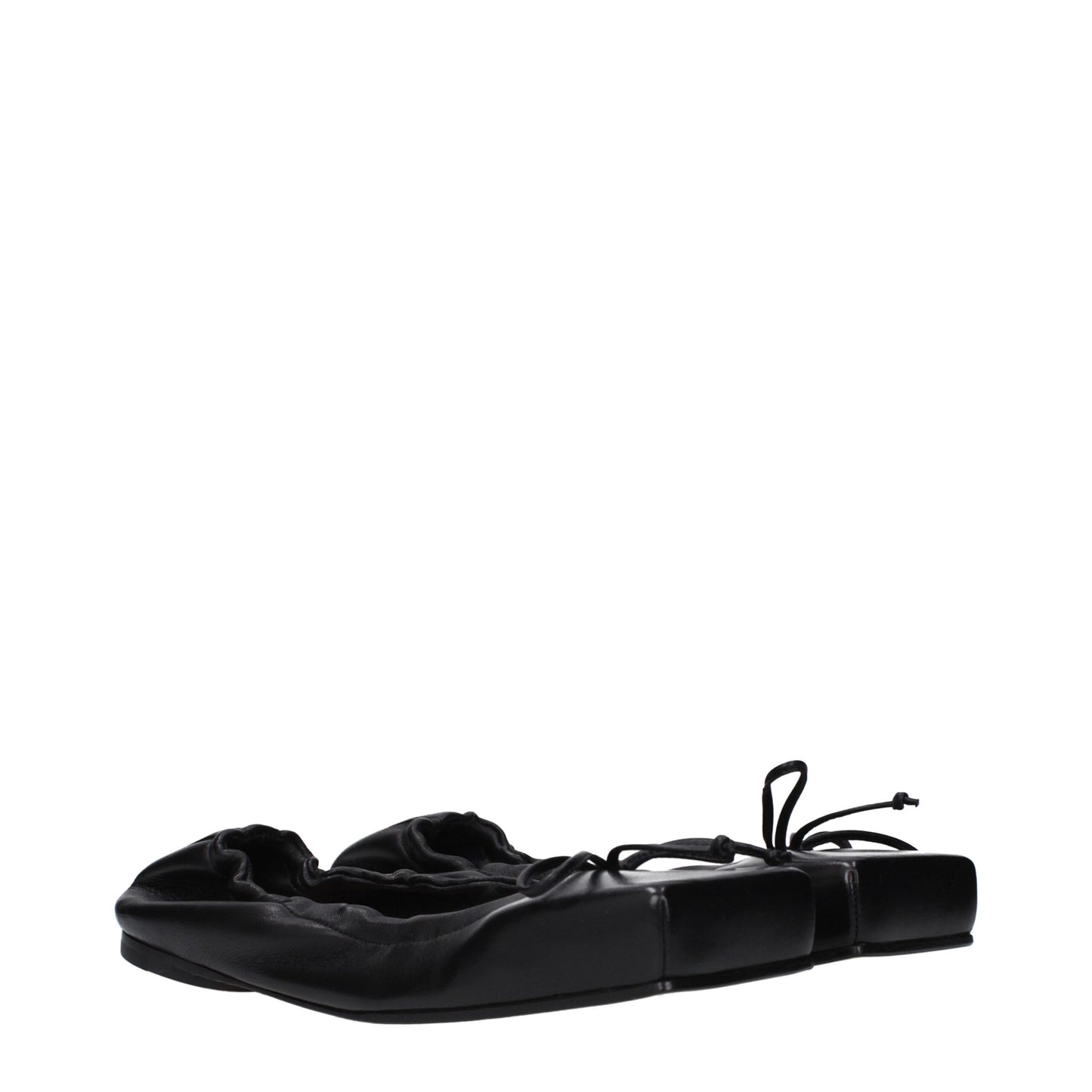 Ballet Flat Shoes by Jacquemus for women in leather black showcases a enchanting silhouette as part of the Women's Leather Ballet Flat Shoes collection, defined by a enchanting square toe style and for a enchanting look.