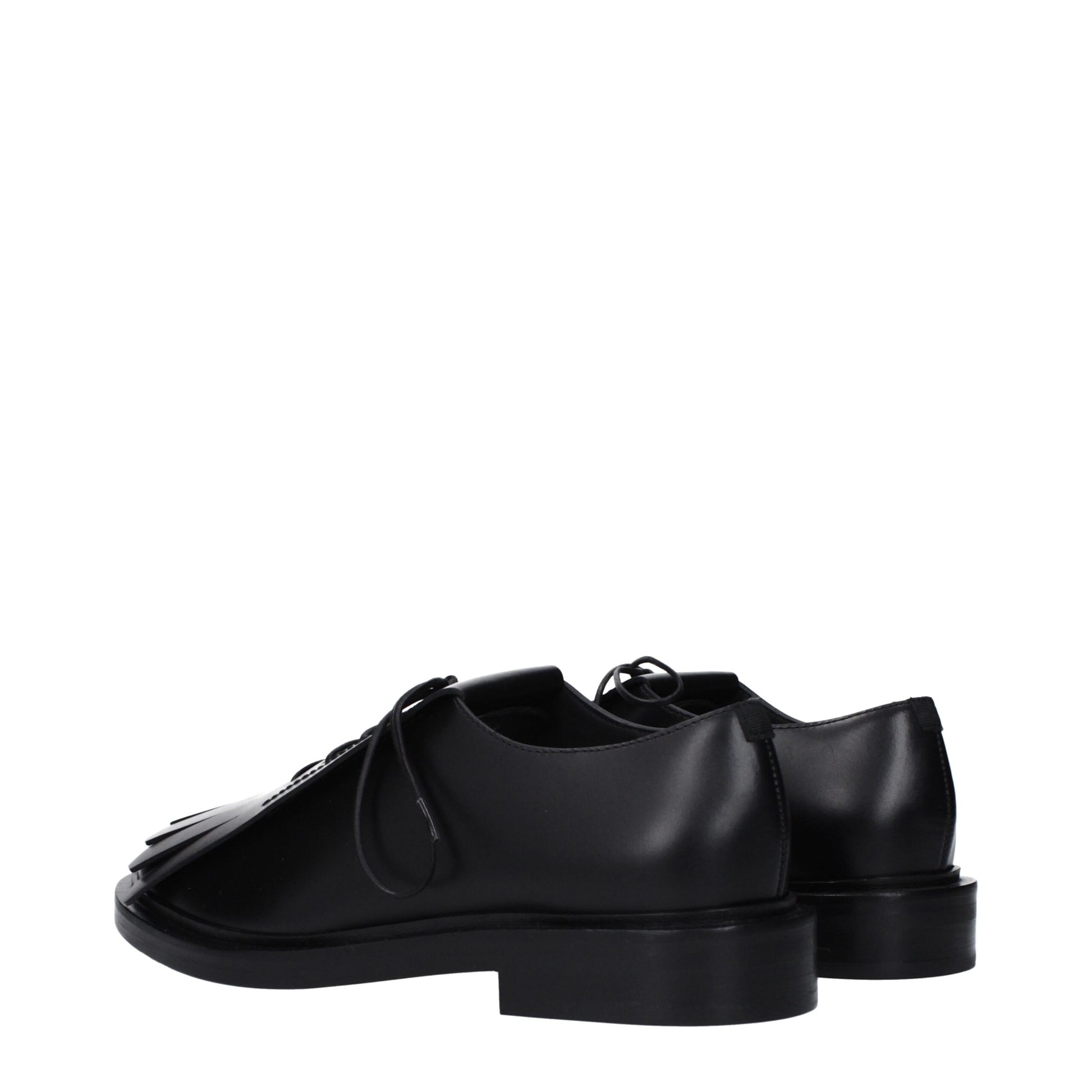 Flat Lace-Up Shoes by Max Mara for unisex in leather & rubber black features an effortless chic silhouette, showcasing the Unisex Leather & Rubber Flat Lace-Up Shoes design with an effortless chic flat and a round toe style for a effortless chic look.