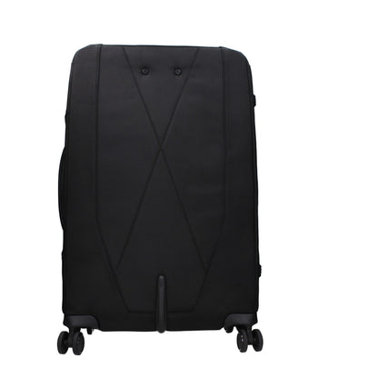 Medium Duffel Bag by Piquadro for men in leather black features a refined Leather Medium Duffel Bag design with a secure zipper, ample built-in-compartments, external-pockets & internal-pockets, and versatile adjustable-strap & handle for a refined aesthetic.