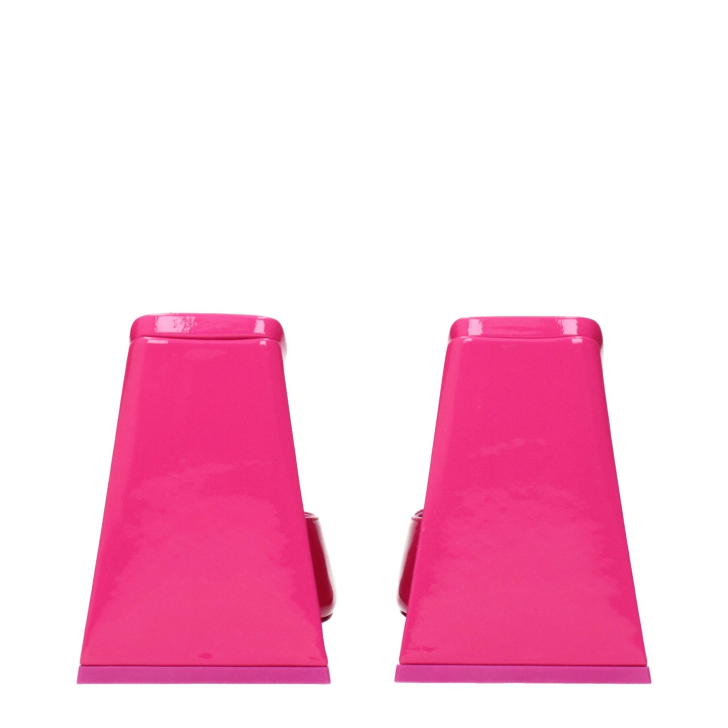 Sandals by The Attico for women in patent leather fuchsia & pink features an exquisite silhouette, showcasing the exquisite Women's Patent Leather Sandals with a and open toe style.