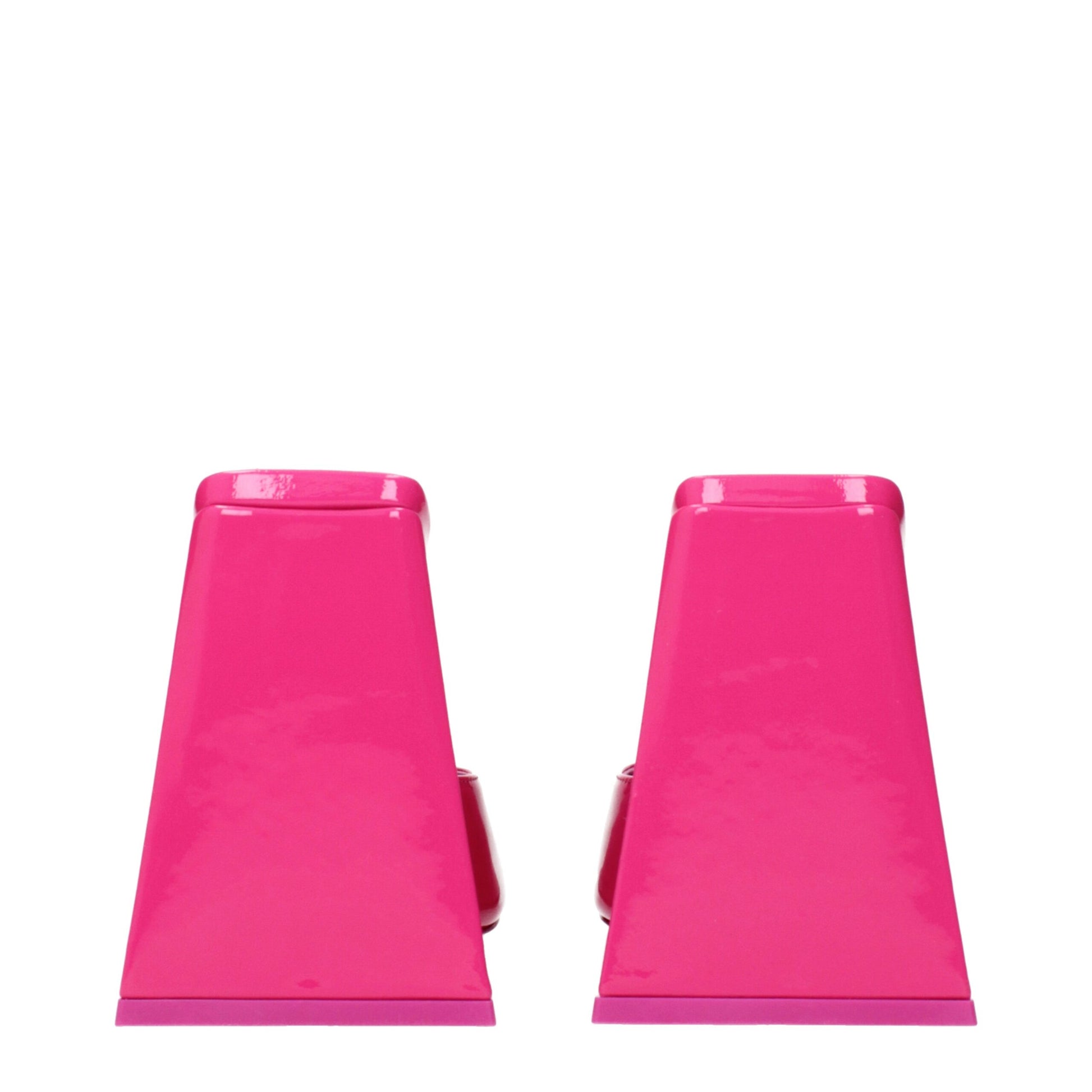 Sandals by The Attico for women in patent leather fuchsia & pink features an exquisite silhouette, showcasing the exquisite Women's Patent Leather Sandals with a and open toe style.