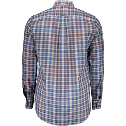 Shirt by Gant for men in cotton blue showcases a sharp silhouette, elegantly detailed with a sharp button-down-collar neckline and sharp .