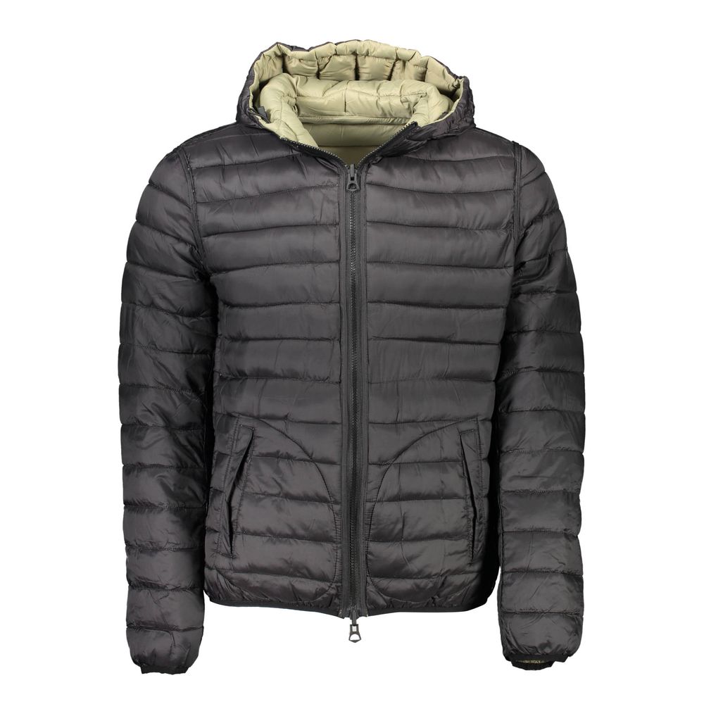 This Hooded Jacket by U.S. POLO ASSN. for men in nylon green showcases a magnificent silhouette, meticulously crafted with a distinctive and functional pockets & hooded for a magnificent finish.