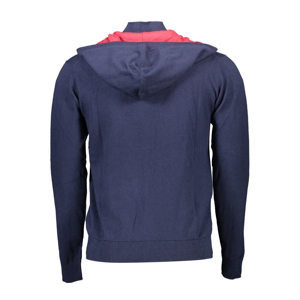 Hooded Sweater by U.S. POLO ASSN. for men in cotton blue showcases a discreet silhouette, finished with a discreet and for a discreet look.