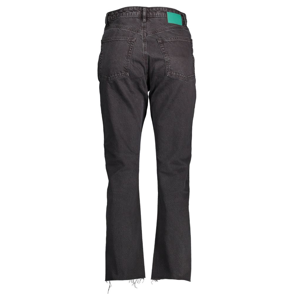 Pants by Desigual for women in cotton black features a enduring silhouette, showcasing a enduring and long with a for a premium, tailored aesthetic.