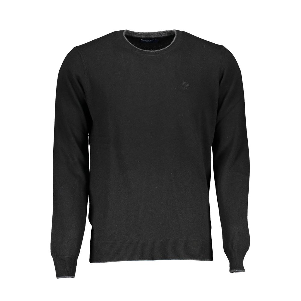 Sweater by North Sails for men in wool black showcases a downtown chic silhouette, artfully finished with a downtown chic round neckline and long-sleeve for a sophisticated, high-end look.
