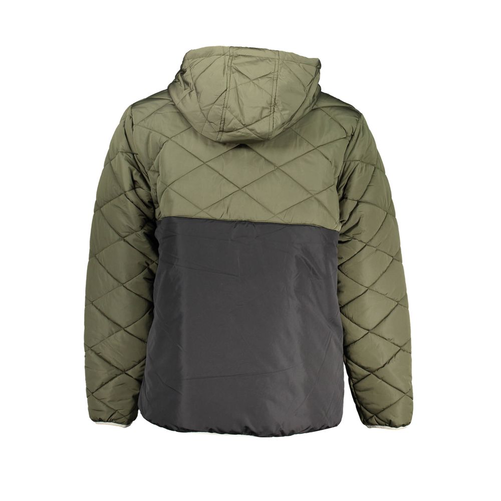 Hooded Trench Coat by Vans for men in polyester and green presents a exquisite silhouette, showcasing a exquisite and functional pockets & hooded for an elevated aesthetic.