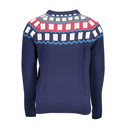 Sweater by Gant for men in wool blue features an tactile silhouette, showcasing a sophisticated and tactile for a refined finish.