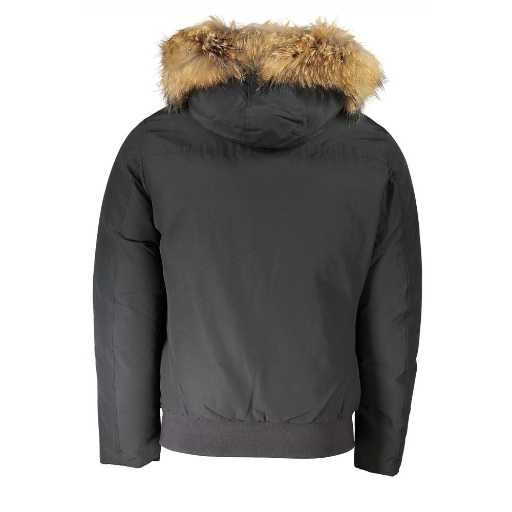 This Hooded Jacket by Woolrich for men in cotton & fur gray showcases a magnificent silhouette, meticulously crafted with a distinctive and functional pockets & hooded for a magnificent finish.