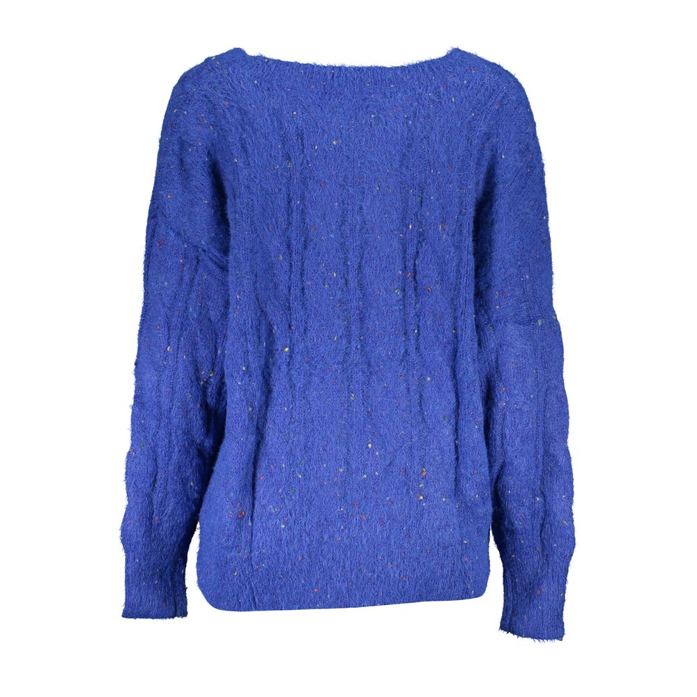 Sweater by Desigual for women in polyester blue showcases a sumptuous silhouette, artfully finished with a sumptuous and for a sophisticated, sumptuous look.