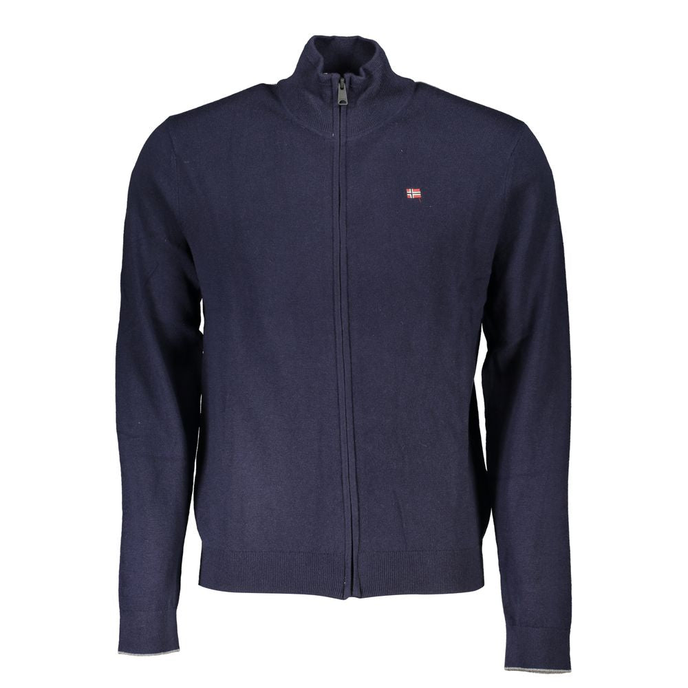 This Sweater by Napapijri for men in fabric blue presents a understated silhouette, featuring a sophisticated high-neck neckline and long-sleeve for a understated finish.