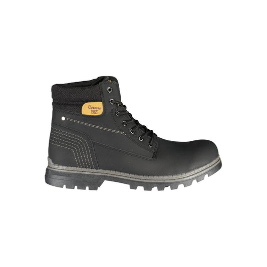 Boots by Carrera for men in polyester black features an performance-driven Men's Polyester Boots silhouette, defined by a sophisticated and a performance-driven .