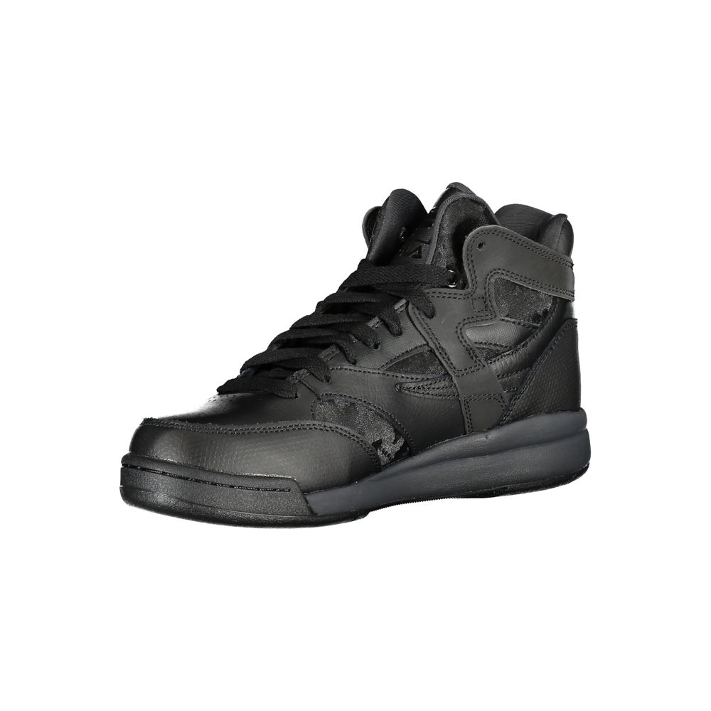 Sneakers by Fila for women in polyester black presents a sumptuous silhouette as Women's Fashion Polyester Sneakers, expertly defined by a sumptuous fashion style for a sumptuous, high-fashion look.