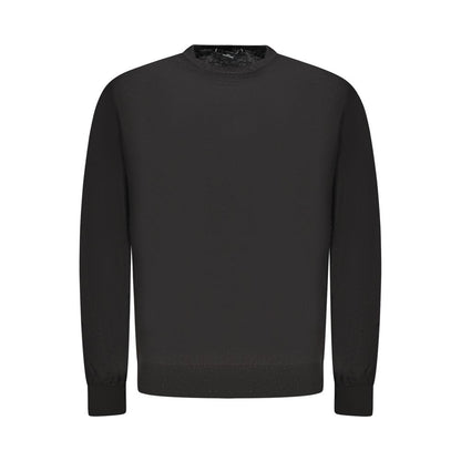 Sweater by Guess Jeans for men in wool black showcases an masterful silhouette, artfully detailed with a masterful crew neckline and for a sophisticated, premium finish.