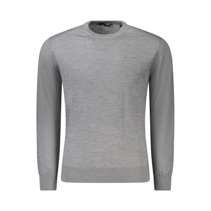 Sweatshirt by Guess Jeans for men in wool gray features an provocated silhouette, detailed with a provocated and a refined crew neckline for a sophisticated aesthetic.