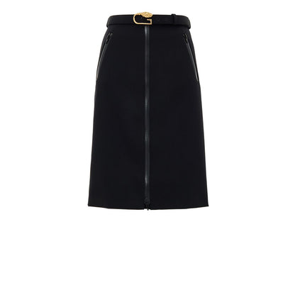 Skirt by Gucci for women in wool black & gold showcases a sultry silhouette, elegantly defined by its and the sophisticated sultry design of the Women's Flared Wool Skirt.