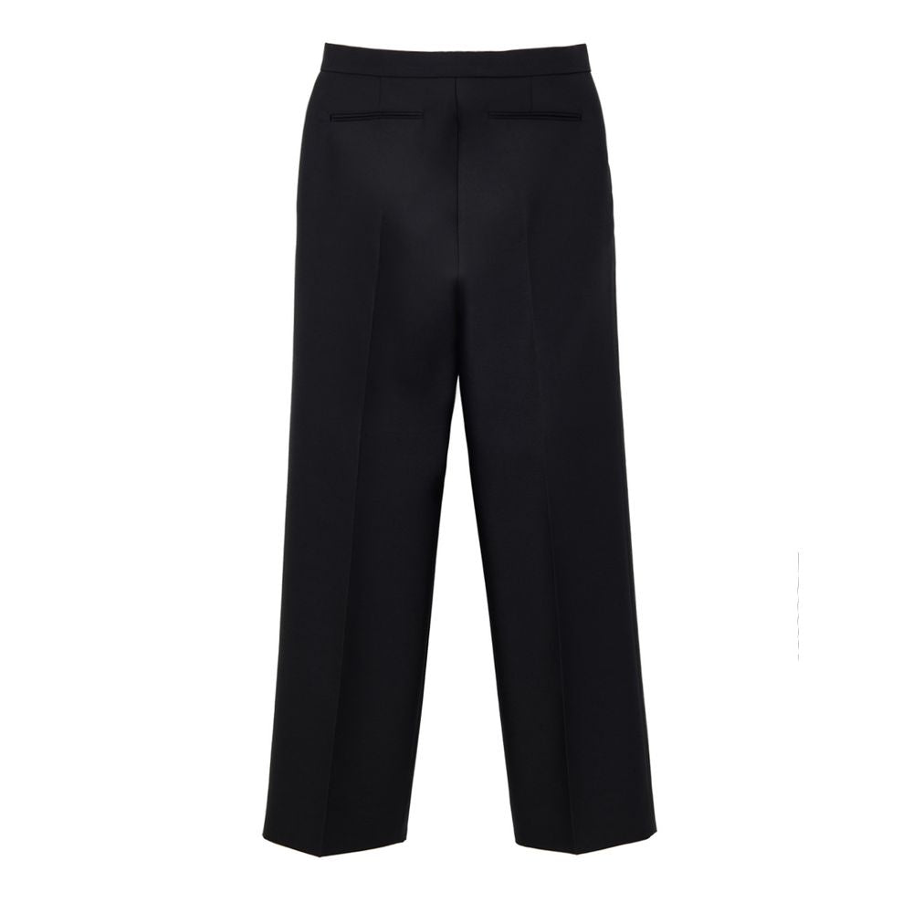 Jeans by Gucci for women in cotton denim silk & wool black features an sartorial straight, wide & cropped and cropped with a cut for a sartorial finish.