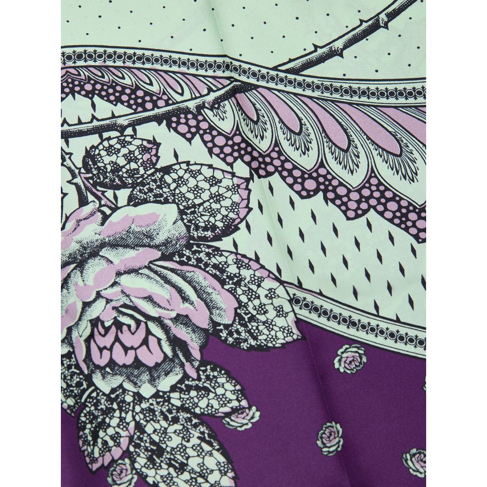 Palazzo Pants by Gucci for women in silk green, purple, dots & print features an sophisticated and wide with a precise long, creating a sophisticated and sophisticated silhouette.