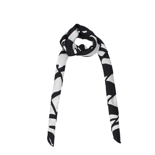 Scarf by Dolce & Gabbana for women in silk black features a snug silhouette, perfectly showcasing the elegant drape and premium finish of the Silk Scarf.