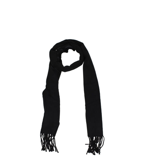 Scarf by Off-White for men in cashmere black & white presents a effortlessly chic silhouette, artfully capturing the essence of the effortlessly chic Cashmere Scarf design for a sophisticated look.